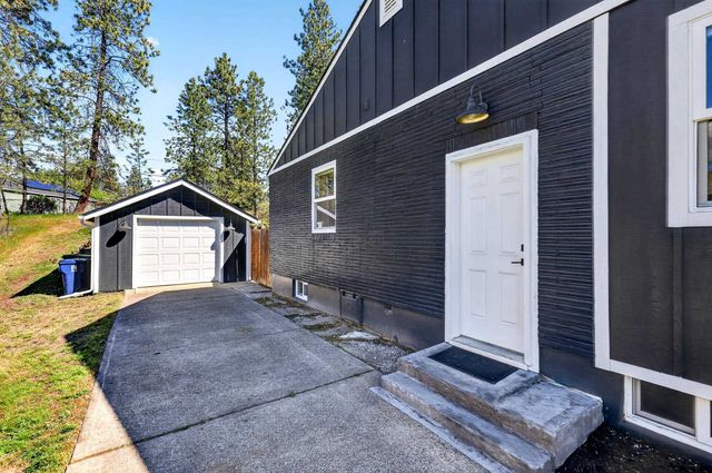 2940 W Broad Ave, Spokane, WA 99205