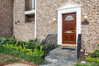 9536 Bayou Brook Street, Houston, TX 77063
