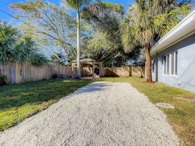 1500 SW 12th Street SW, Fort Lauderdale, FL 33312