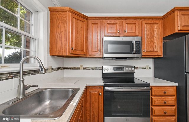 2461 E HIGH ST, Pottstown, PA 19464