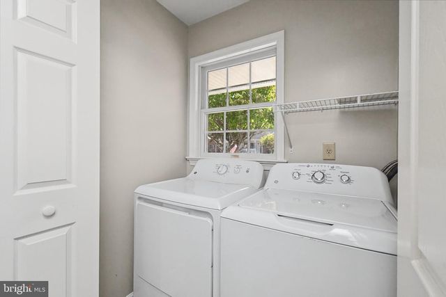 2461 E HIGH ST, Pottstown, PA 19464