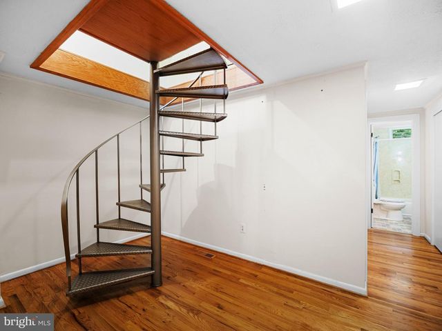 5882 CALVERT BLVD, St Leonard, MD 20685