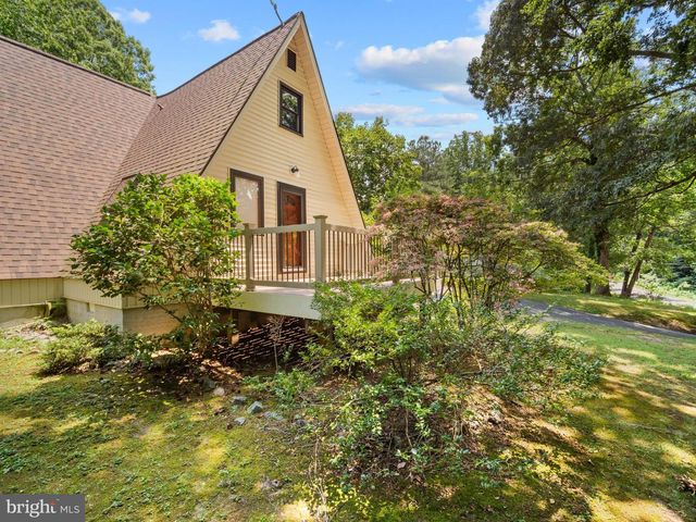 5882 CALVERT BLVD, St Leonard, MD 20685