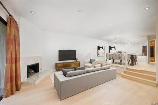 5711 Owensmouth Avenue 117, Woodland Hills, CA 91367