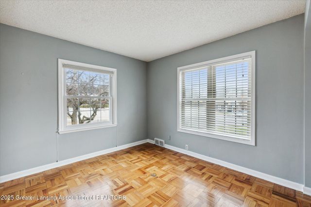 415 W Grand River Avenue, East Lansing, MI 48823