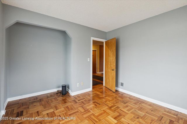 415 W Grand River Avenue, East Lansing, MI 48823