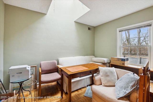 415 W Grand River Avenue, East Lansing, MI 48823