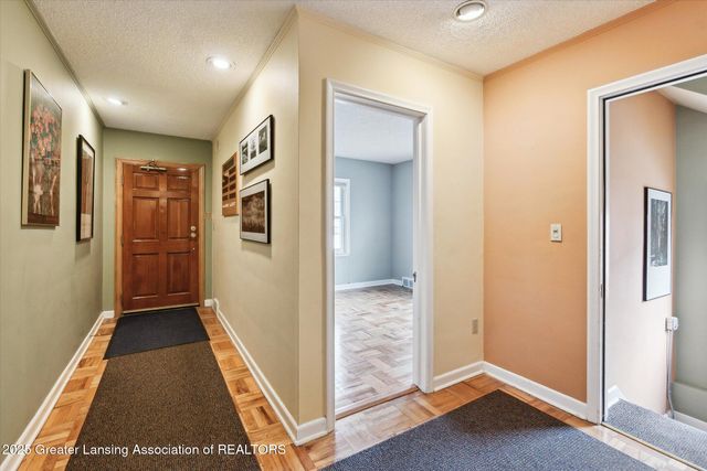 415 W Grand River Avenue, East Lansing, MI 48823