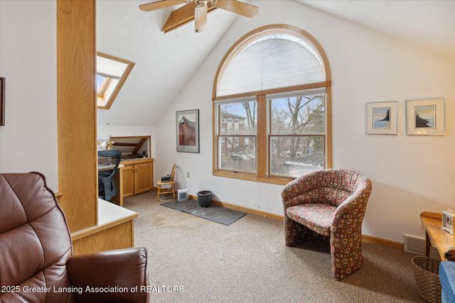 415 W Grand River Avenue, East Lansing, MI 48823