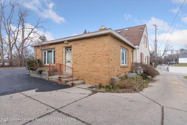 415 W Grand River Avenue, East Lansing, MI 48823