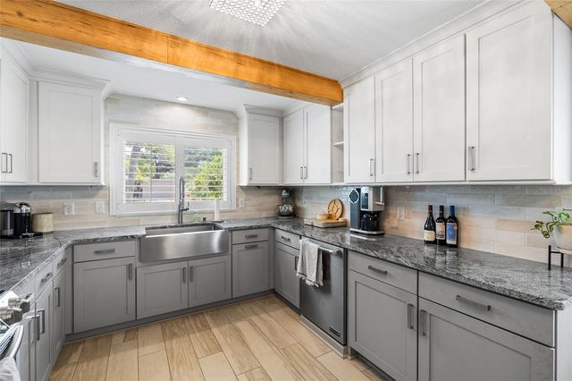 4303 S CAMERON AVENUE, Tampa, FL 33611