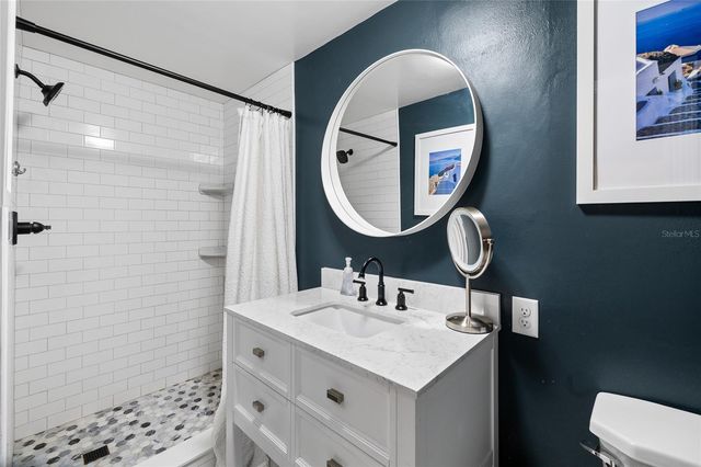 4303 S CAMERON AVENUE, Tampa, FL 33611