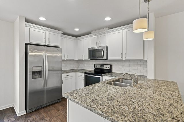 3014 Friars Trl, Hermitage, TN 37076