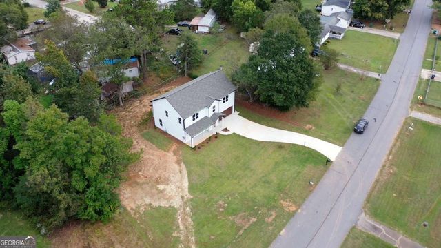155 Skyland Drive E, Locust Grove, GA 30248