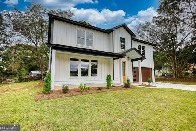 155 Skyland Drive E, Locust Grove, GA 30248