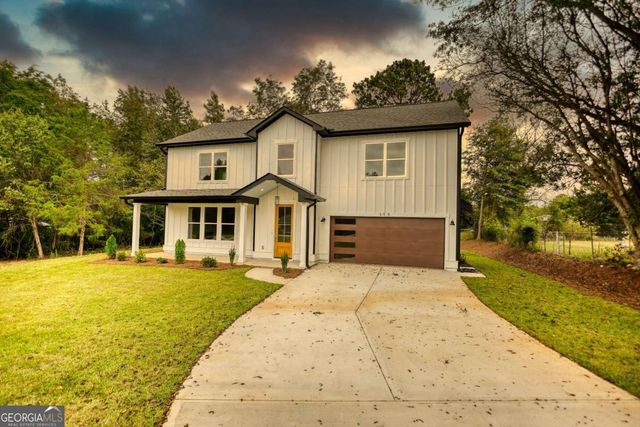 155 Skyland Drive E, Locust Grove, GA 30248
