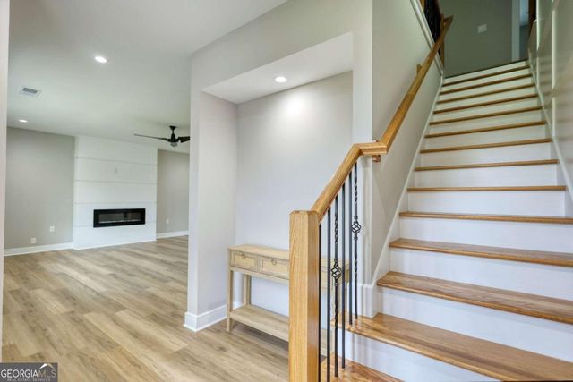 155 Skyland Drive E, Locust Grove, GA 30248