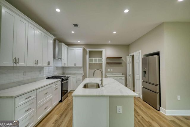 155 Skyland Drive E, Locust Grove, GA 30248