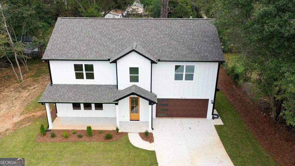 155 Skyland Drive E, Locust Grove, GA 30248