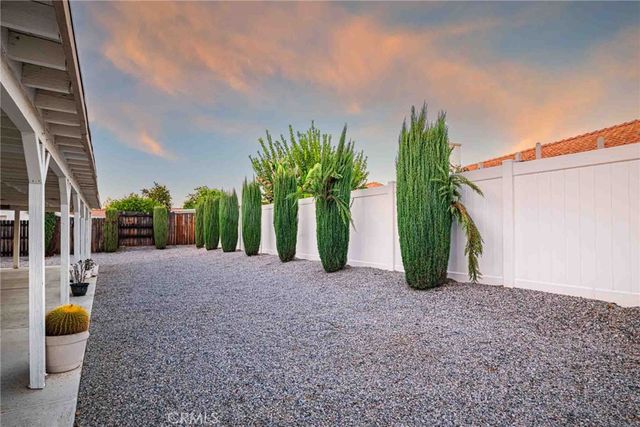 29386 Lake Forest, Sun City, CA 92586