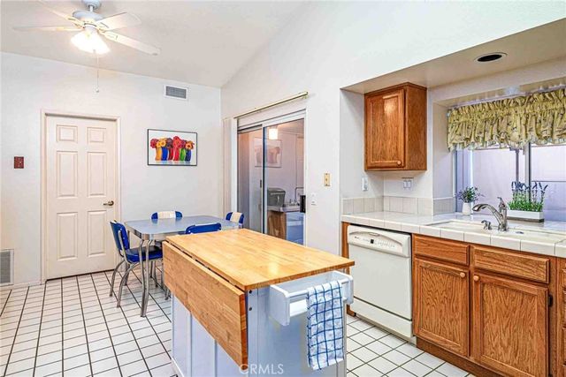 29386 Lake Forest, Sun City, CA 92586