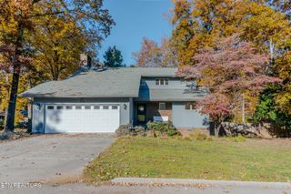 320 Birchwood Lane, Sevierville, TN 37862