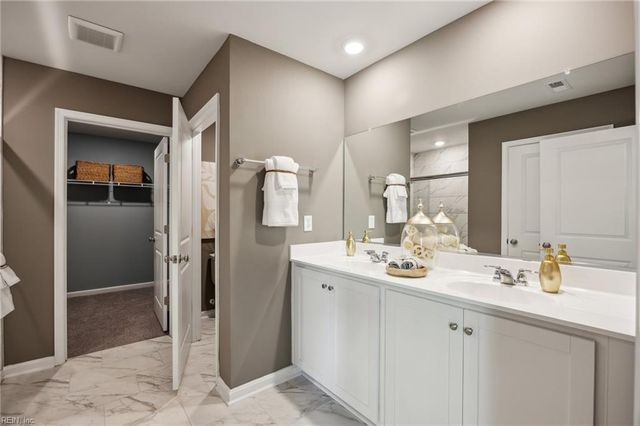 110 Gallop WAY, Yorktown, VA 23690