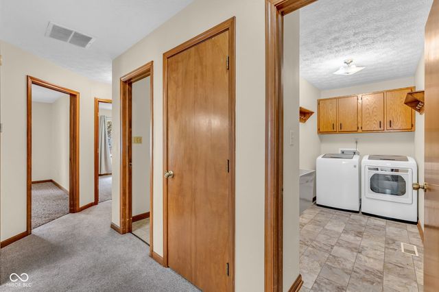1281 E Holiday Lane 16, Brownsburg, IN 46112