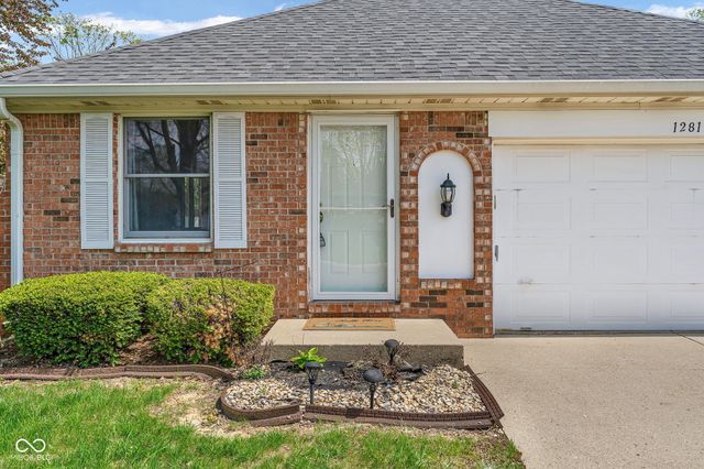 1281 E Holiday Lane 16, Brownsburg, IN 46112
