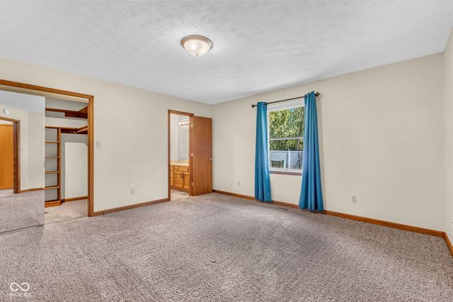 1281 E Holiday Lane 16, Brownsburg, IN 46112