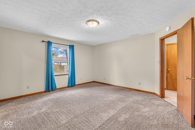 1281 E Holiday Lane 16, Brownsburg, IN 46112