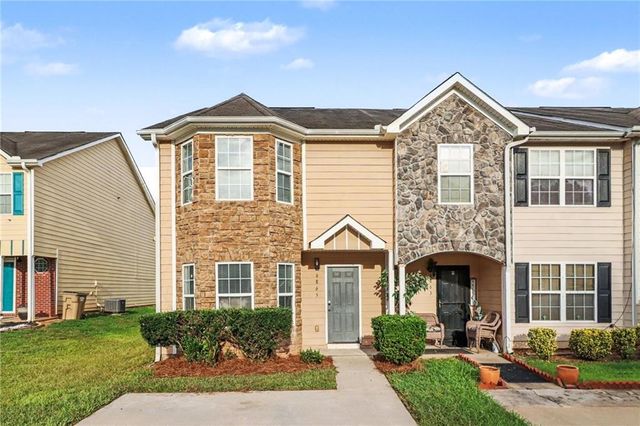 6865 Mountain Circle, Riverdale, GA 30274