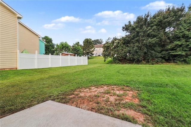 6865 Mountain Circle, Riverdale, GA 30274