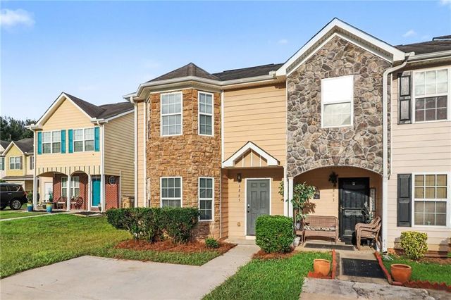 6865 Mountain Circle, Riverdale, GA 30274