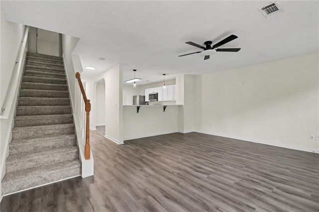 6865 Mountain Circle, Riverdale, GA 30274