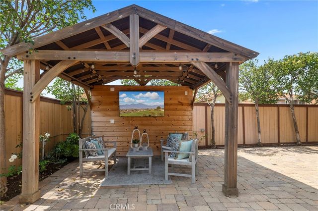 2 Via Maya, Rancho Santa Margarita, CA 92688