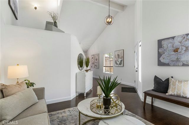 2 Via Maya, Rancho Santa Margarita, CA 92688