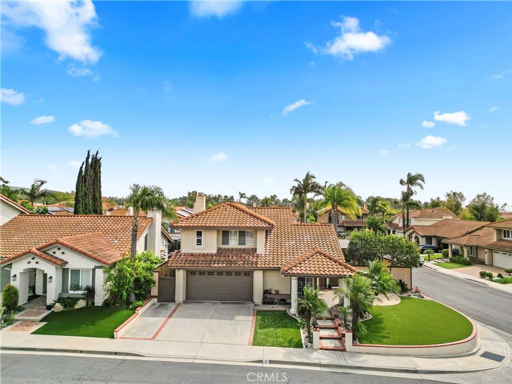 2 Via Maya, Rancho Santa Margarita, CA 92688
