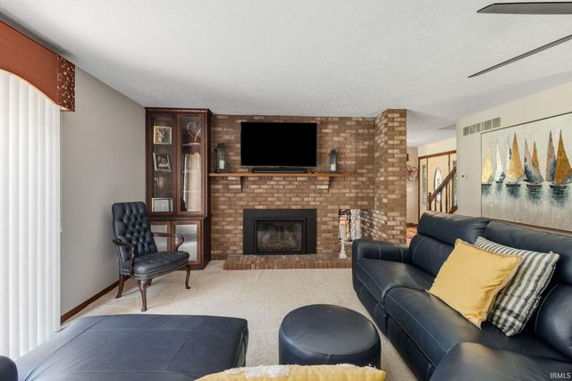 23590 Cedar Knoll Circle, Elkhart, IN 46516
