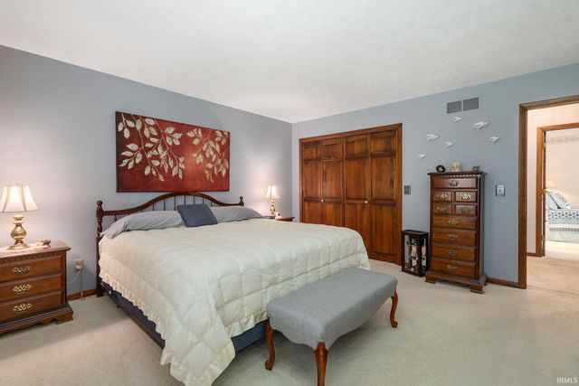 23590 Cedar Knoll Circle, Elkhart, IN 46516