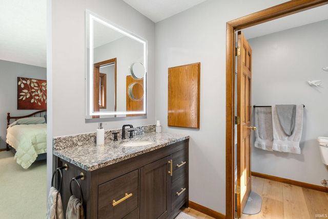 23590 Cedar Knoll Circle, Elkhart, IN 46516