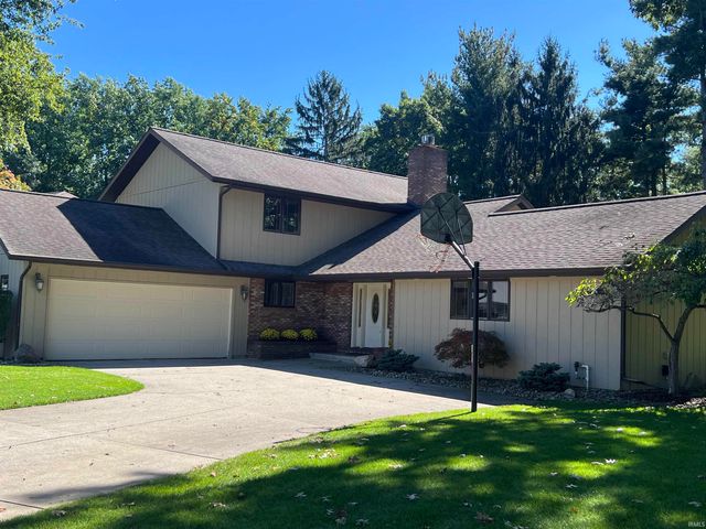 23590 Cedar Knoll Circle, Elkhart, IN 46516