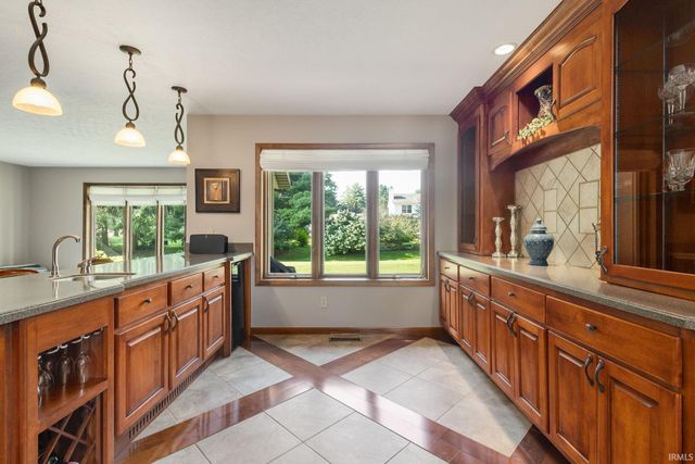 23590 Cedar Knoll Circle, Elkhart, IN 46516
