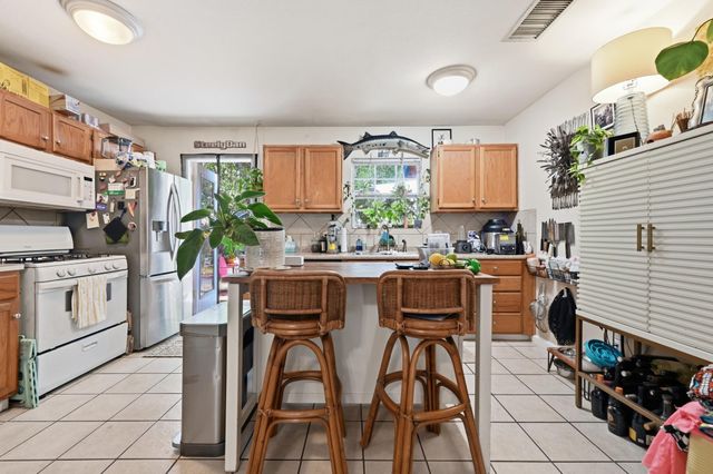 4910 Suburban DR, Austin, TX 78745