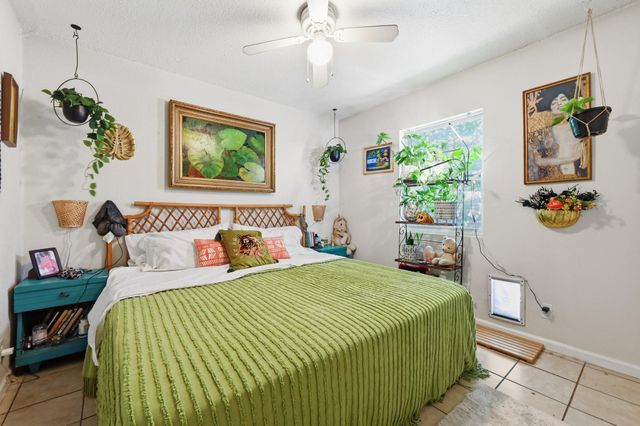 4910 Suburban DR, Austin, TX 78745