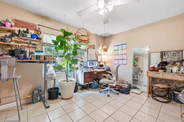 4910 Suburban DR, Austin, TX 78745