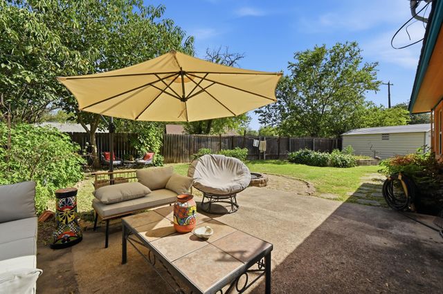 4910 Suburban DR, Austin, TX 78745