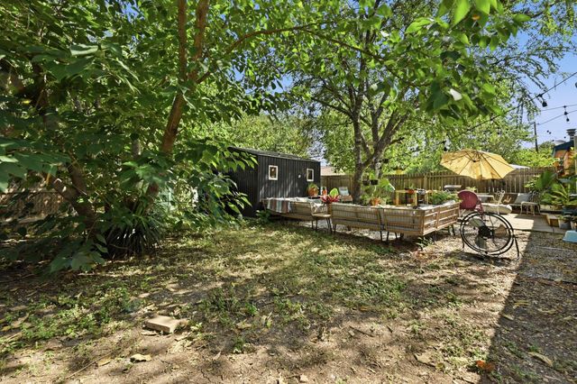 4910 Suburban DR, Austin, TX 78745