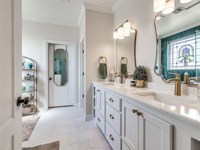101 Chardonnay Lane, Norman, OK 73071