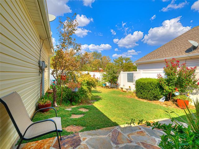 101 Chardonnay Lane, Norman, OK 73071